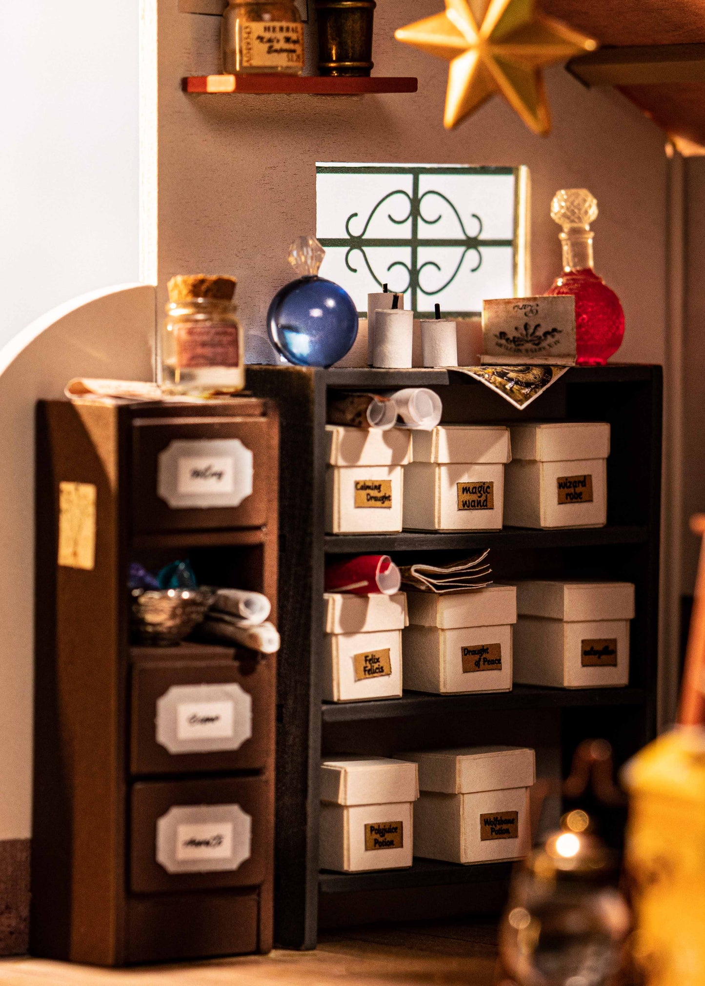 DIY Miniature House Kit: Mose's Detective Agency