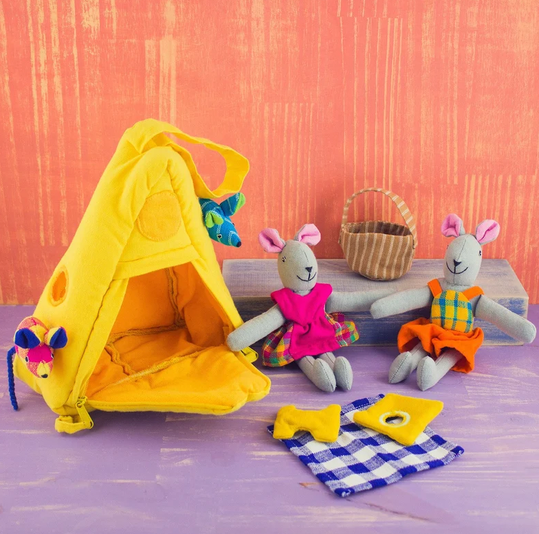 Handcrafted Organic Cotton Mouse Picnic Playhouse