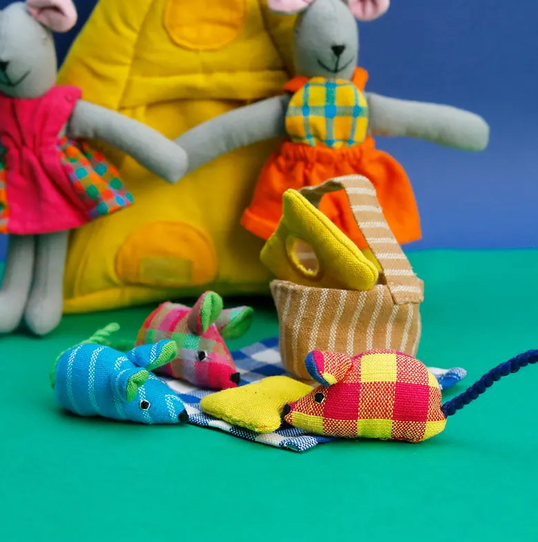 Handcrafted Organic Cotton Mouse Picnic Playhouse