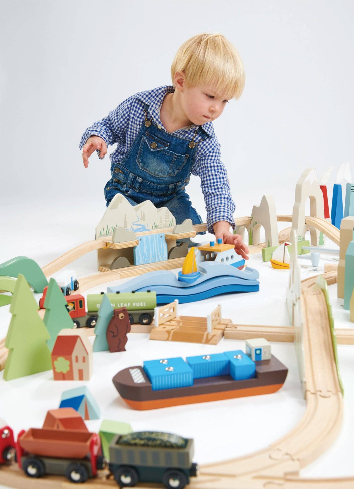 Mountain View Train Set