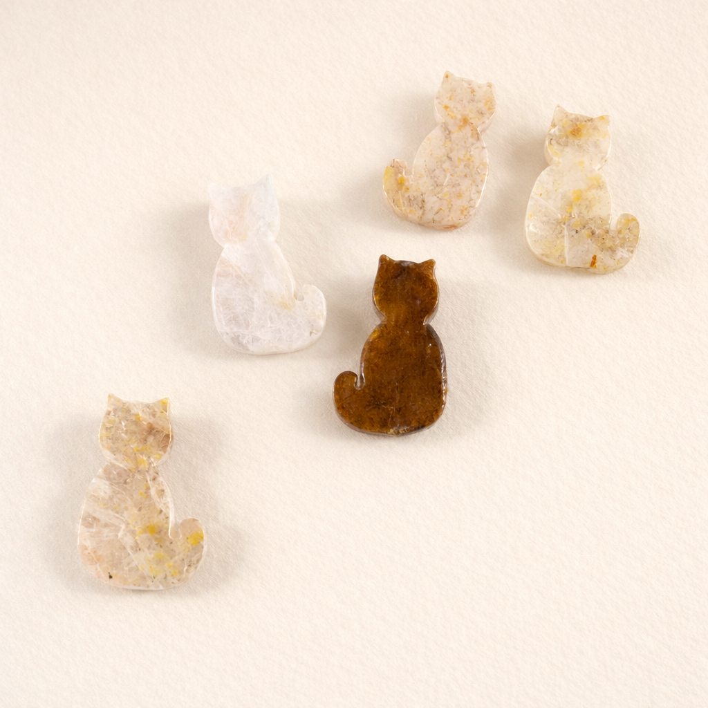 Gemstone - Flat Cat Figurine