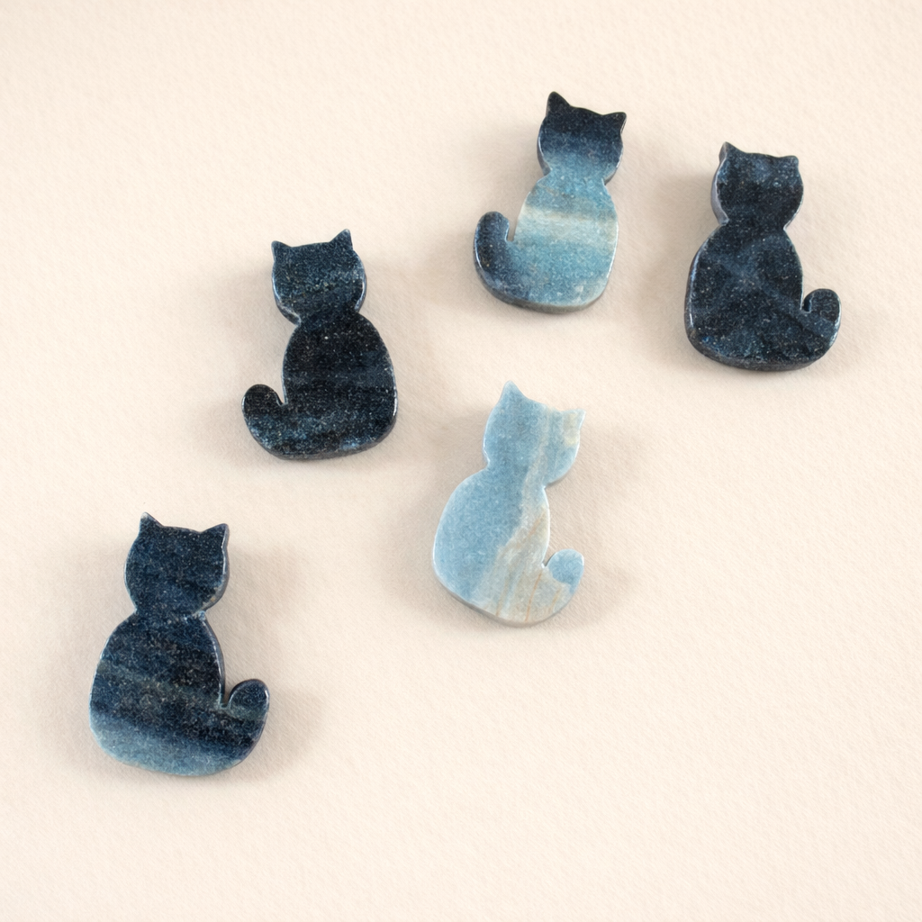 Gemstone - Flat Cat Figurine