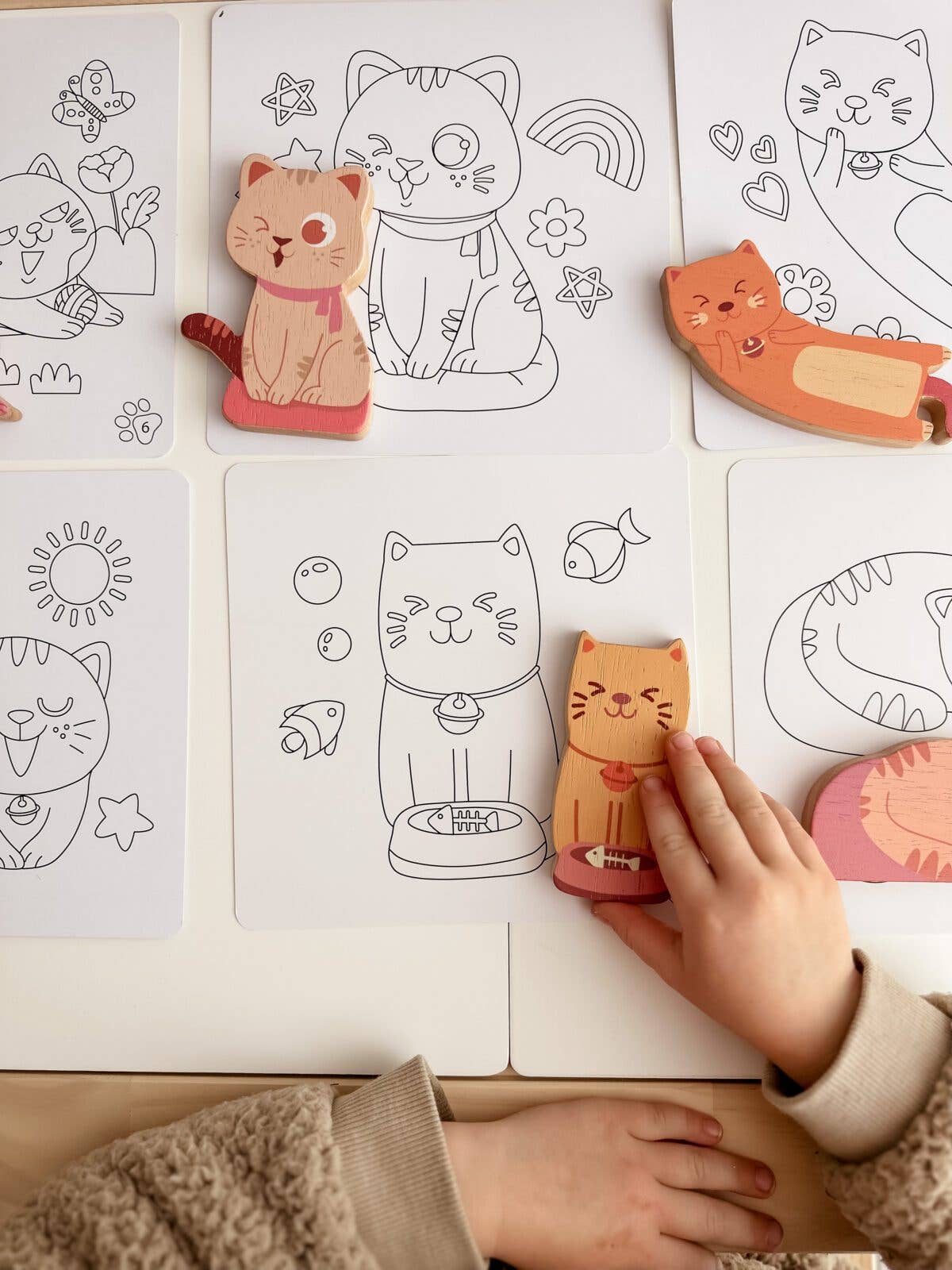 Cat Puzzle & Coloring Set